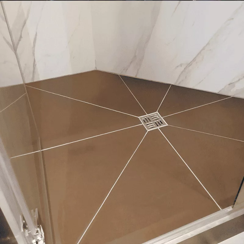 Antidérapant Stellmann appliqué dans les douches de l'Hôtel Niepce Paris