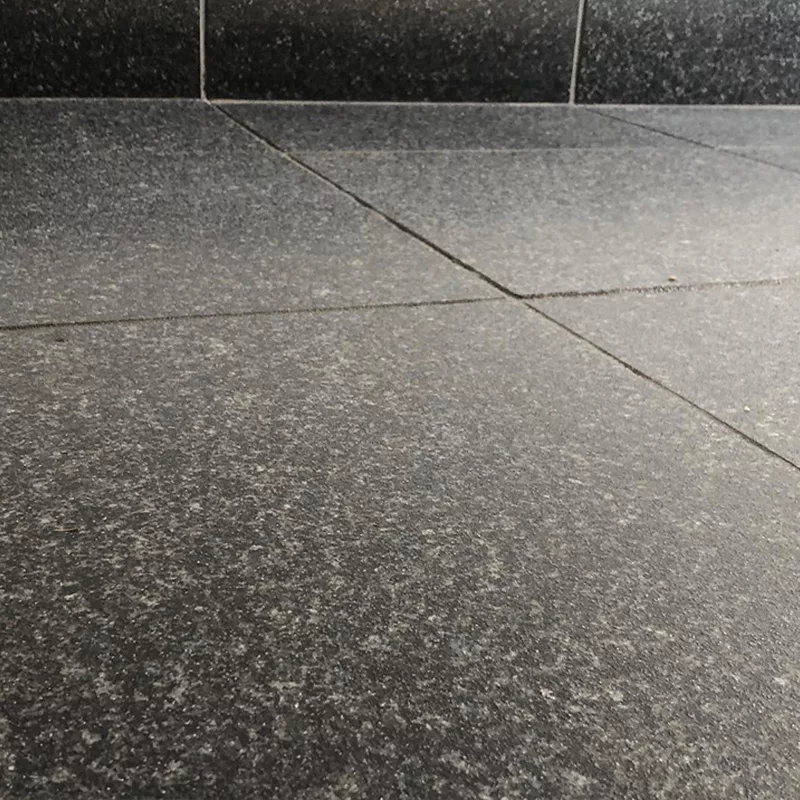 Carrelage escalier rendu antidérapant avec Stellmann